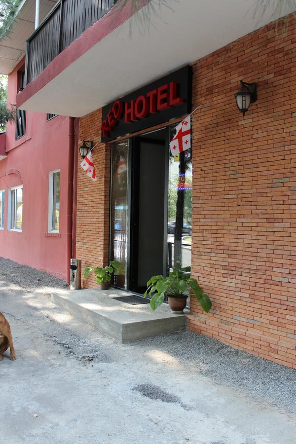 Redhotel Tbilisi Eksteriør billede